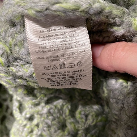 Anthropologie crochet sweater Hand Knit by Dollie Sugar Moss size small grandma - Picture 6 of 8